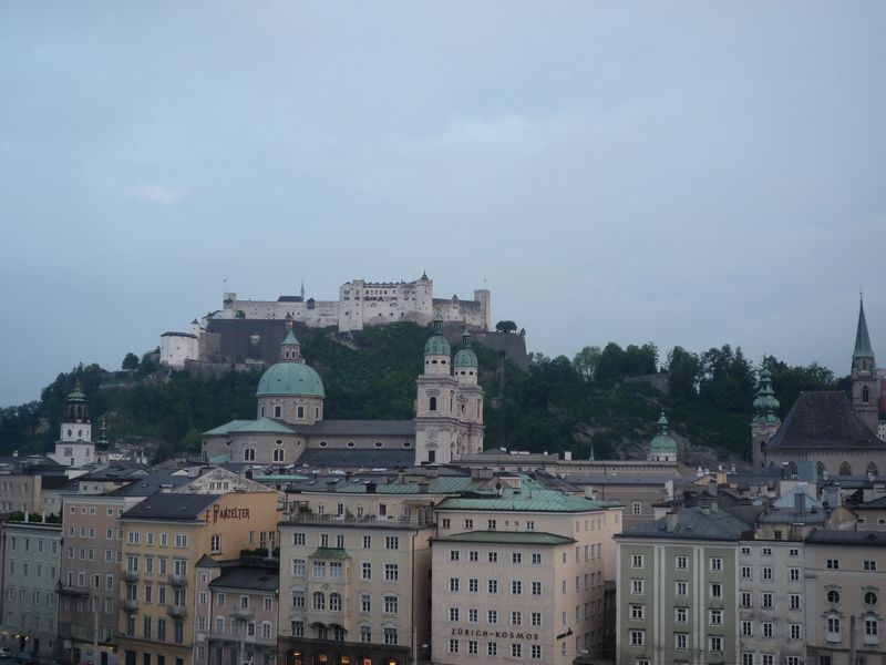 Blick auf Salzburg am Abend