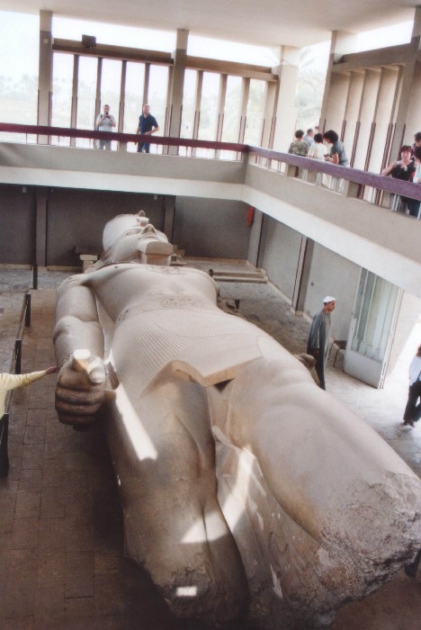 Statue von Ramses